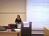 Regina Heess eröffnet den Kongress