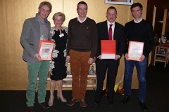 Preisträger 2013 - V.l.n.r. Prof. Dr. Yves Harder, Eva Aumann, Prof. Dr. Marcus Lehnhardt, Edgar Eisenberg, Dr. med. Reto Wettstein.